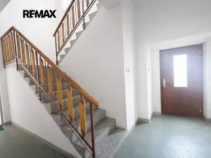 Prodej rodinného domu, Kozojedy, 240 m2