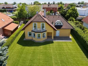 Prodej rodinného domu, Praha - Pitkovice, Klouzková, 181 m2