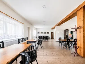 Prodej ubytování, Dobšice, Lahoferova, 218 m2