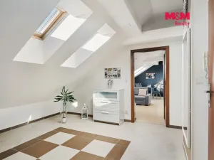 Prodej bytu 3+kk, Praha, Stochovská, 80 m2
