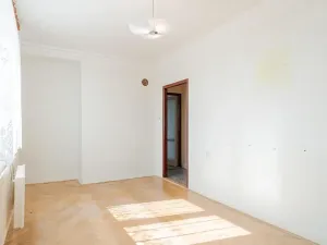 Prodej bytu 2+1, Nové Hrady, 75 m2