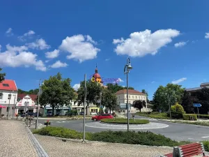 Prodej pozemku pro bydlení, Dobrovice, Na Spravedlnosti, 1090 m2