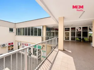 Pronájem obchodního prostoru, Orlová - Lutyně, Masarykova třída, 222 m2