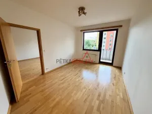 Prodej bytu 2+kk, Praha - Vokovice, Irská, 63 m2