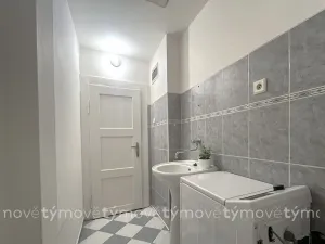 Prodej rodinného domu, Přelouč, Pražská, 225 m2