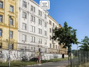 Prodej bytu 3+1, Praha - Žižkov, Příběnická, 85 m2
