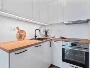 Prodej bytu 2+kk, Praha - Holešovice, Tusarova, 38 m2
