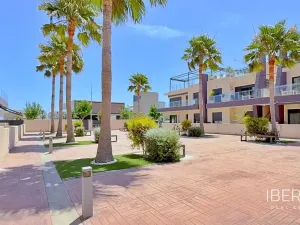 Prodej bytu 4+kk, Pilar de la Horadada, Španělsko, Avenida de la Torre, 108 m2