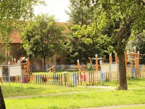 Pronájem bytu 1+kk, Praha - Hloubětín, Šestajovická, 30 m2