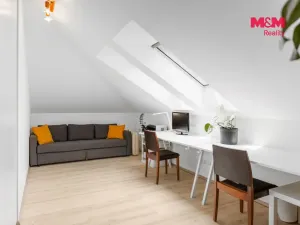 Prodej bytu 4+kk, Křížkový Újezdec - Čenětice, 158 m2