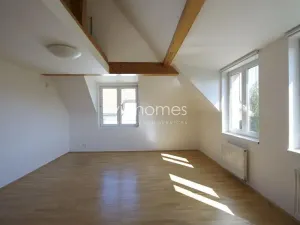 Pronájem rodinného domu, Praha - Nebušice, Na závěji, 230 m2