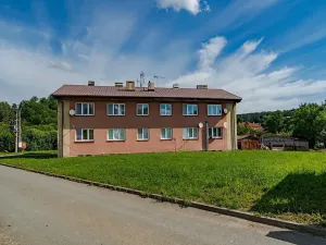 Prodej bytu 2+1, Nové Hrady, 75 m2