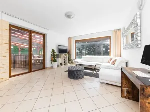 Prodej rodinného domu, Lechovice, 280 m2