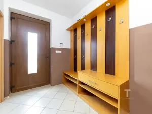 Prodej rodinného domu, Lechovice, 280 m2