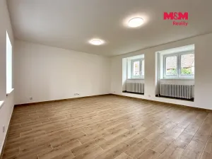 Pronájem bytu 2+1, Hobšovice - Skůry, 78 m2