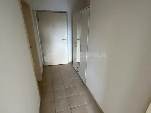 Pronájem bytu 1+kk, Praha - Hostivař, Athénská, 36 m2