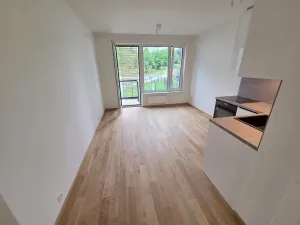Pronájem bytu 1+kk, Praha - Chodov, Komárkova, 30 m2