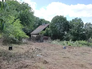 Prodej pozemku pro bydlení, Lešany, 2358 m2