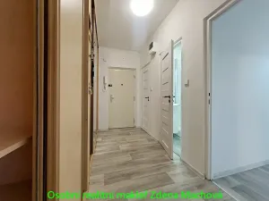Pronájem bytu 2+1, Praha - Malešice, Káranská, 56 m2
