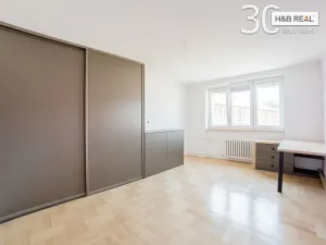 Prodej bytu 3+1, Vsetín, Jiráskova, 77 m2
