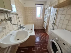 Pronájem bytu 2+1, Praha - Horní Měcholupy, Jaroměřská, 70 m2