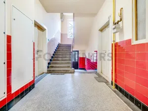 Pronájem bytu 2+kk, Praha - Nusle, Táborská, 51 m2