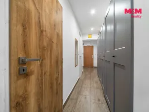 Prodej bytu 3+1, Plzeň - Lobzy, Rokycanská, 64 m2