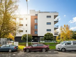 Prodej bytu 1+kk, Praha, Milánská, 31 m2