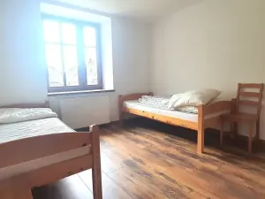 Prodej apartmánu, Šumvald, 350 m2