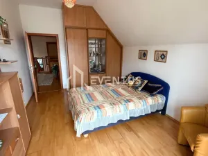 Prodej rodinného domu, Praha - Lysolaje, Nad Helmrovkou, 300 m2