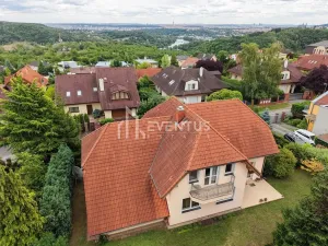 Prodej rodinného domu, Praha - Lysolaje, Nad Helmrovkou, 300 m2