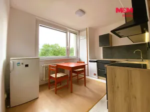 Pronájem bytu 1+1, Žďár nad Sázavou - Žďár nad Sázavou 6, Haškova, 32 m2