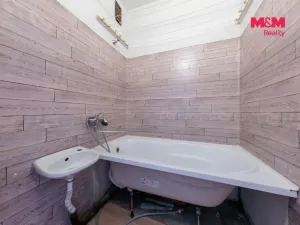 Prodej bytu 2+1, Rotava, Sídliště, 53 m2