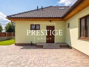 Pronájem komerční nemovitosti, Horoměřice, Švejkova, 180 m2