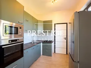 Pronájem komerční nemovitosti, Horoměřice, Švejkova, 180 m2