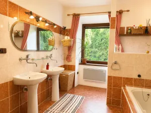 Prodej komerční, Šelešovice, 158 m2