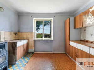 Prodej rodinného domu, Štoky, 270 m2