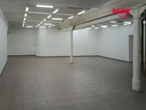 Pronájem obchodního prostoru, Svitavy - Město, náměstí Míru, 695 m2