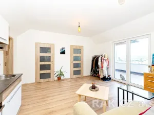 Prodej činžovního domu, Praha - Radotín, Prvomájová, 338 m2