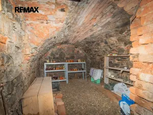 Prodej rodinného domu, Břasy, 186 m2