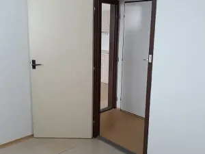 Pronájem bytu 2+kk, Tábor, nám. Přátelství, 40 m2