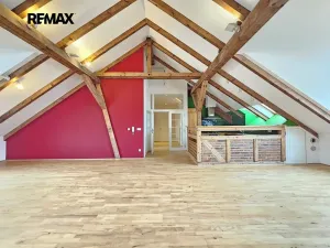 Prodej atypického bytu, Praha - Vršovice, Čeljabinská, 110 m2