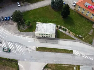 Pronájem kanceláře, Králův Dvůr, V Lukách, 200 m2