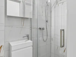 Pronájem bytu 1+kk, Praha - Žižkov, Biskupcova, 25 m2