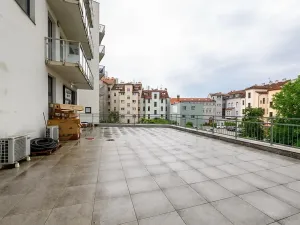 Pronájem obchodního prostoru, Plzeň, 132 m2