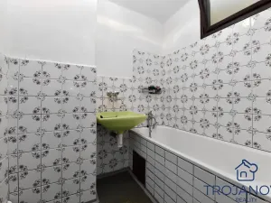Prodej bytu 2+1, Benešov, Na Spořilově, 60 m2