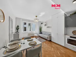 Prodej bytu 3+kk, Praha, Skloněná, 55 m2