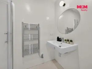 Prodej bytu 3+kk, Praha, Skloněná, 55 m2