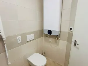 Pronájem bytu 2+kk, Praha - Vinohrady, Máchova, 42 m2