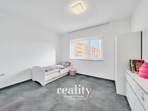 Pronájem bytu 3+kk, Znojmo, Hrušňová, 80 m2